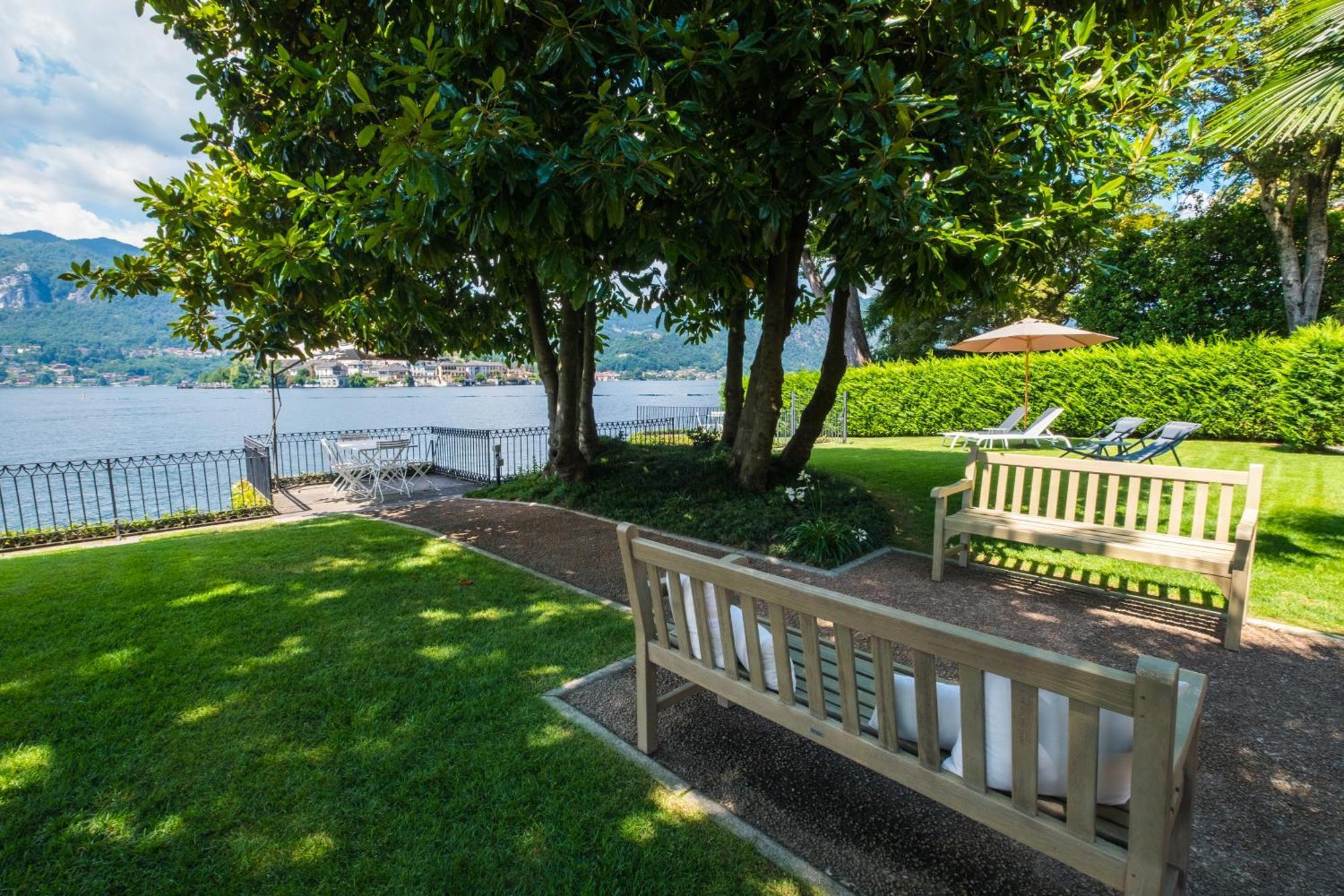 奥尔塔圣朱利奥Bifora65 Flats And Garden - Lakeview公寓 外观 照片